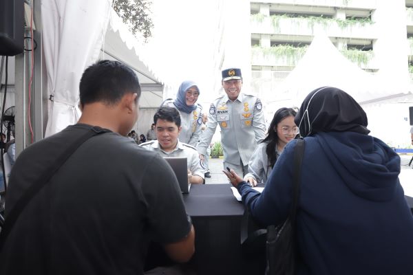 Direktur Utama PT Jasa Raharja Rivan A Purwantono BN2