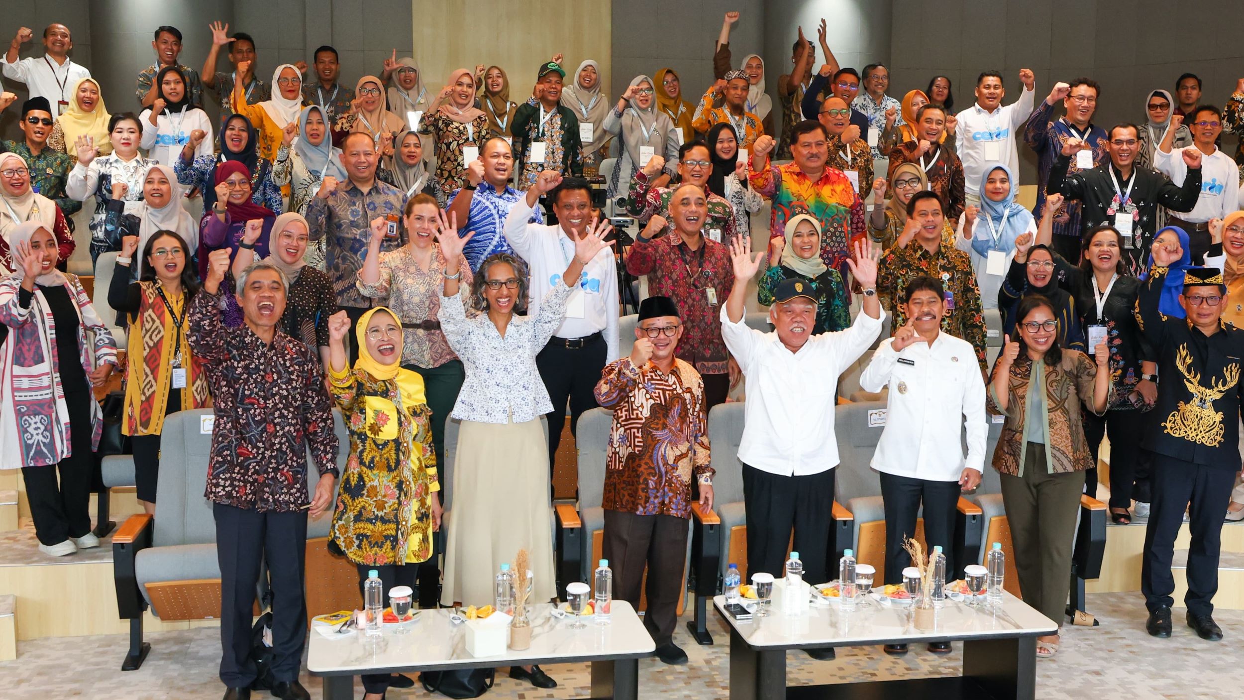 6bdb801d 01a9 45ff b125 7400e0ce76d6 2500