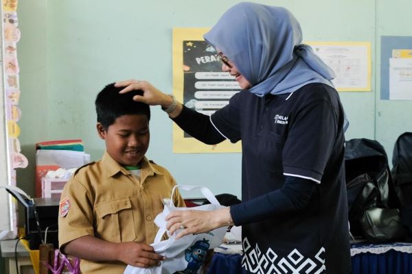 Plt. Direktur Utama Jasa Raharja Dewi Aryani Suzana 600