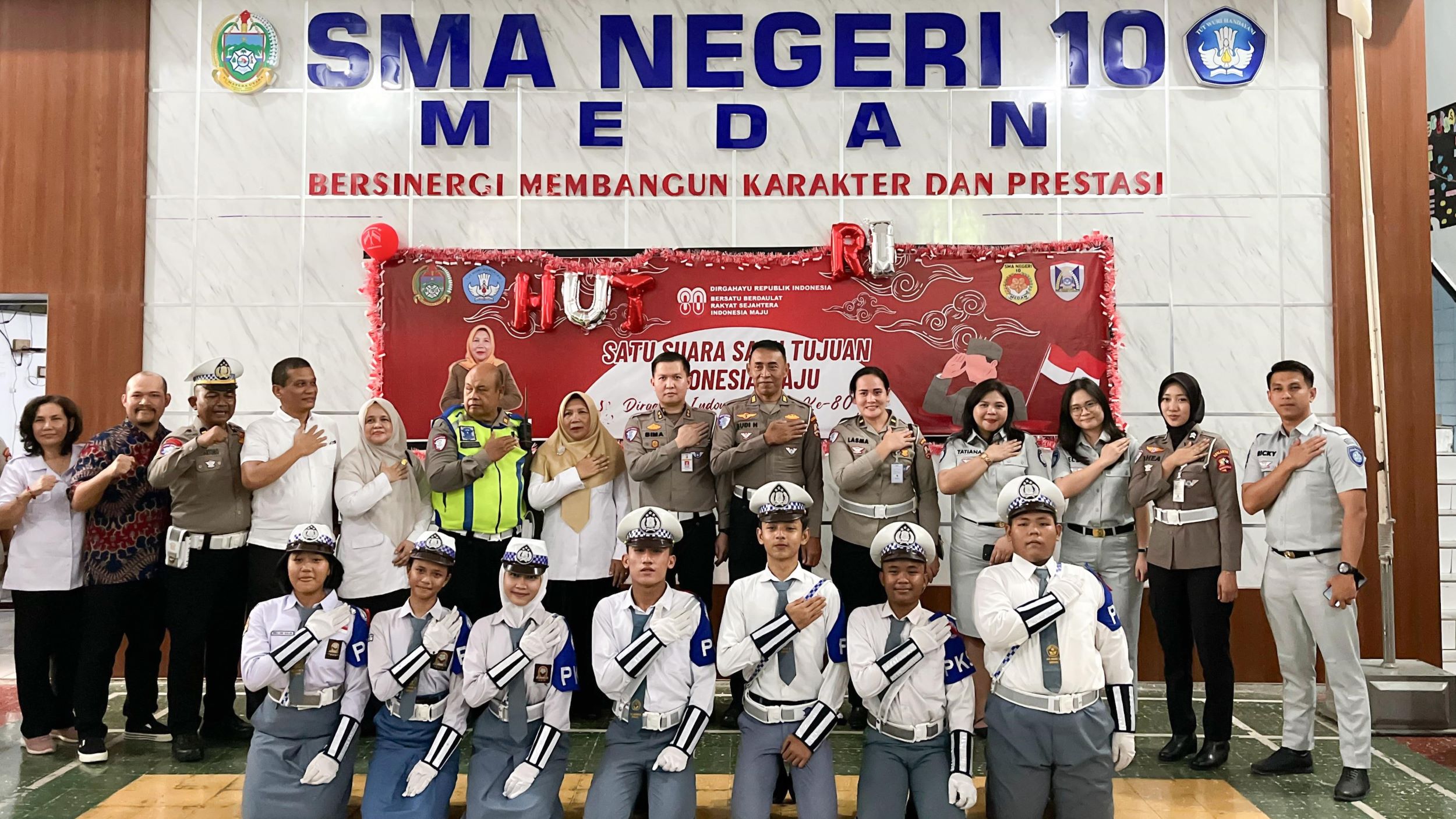 BN Jasa Raharja saat Berkunjung Ke sekolah   Copy